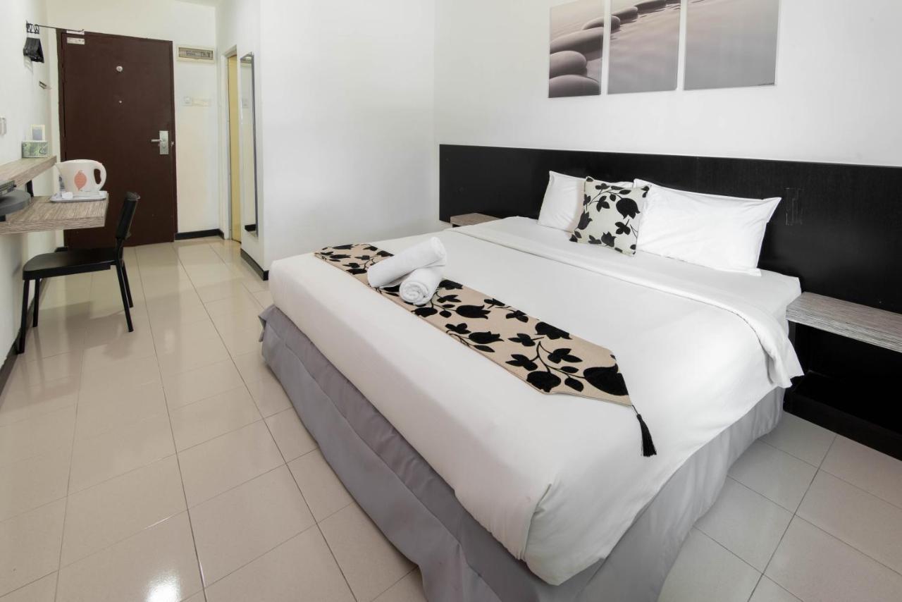 Riverra Inn Langkawi Куах Екстер'єр фото